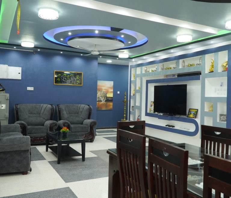 Diverse Room Selection for Your Comfort